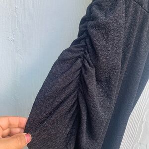 Windsor Classic Black Apparel